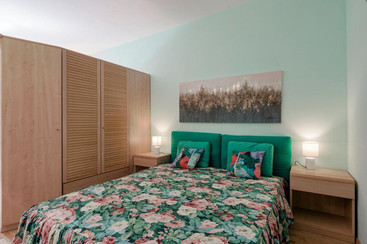 Azzurra Suite - Monolocale Con Piscina E Wifi Sirmione Exterior foto